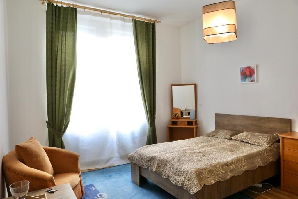 Lana Lo Apartments Karlowe Wary Zewnętrze zdjęcie